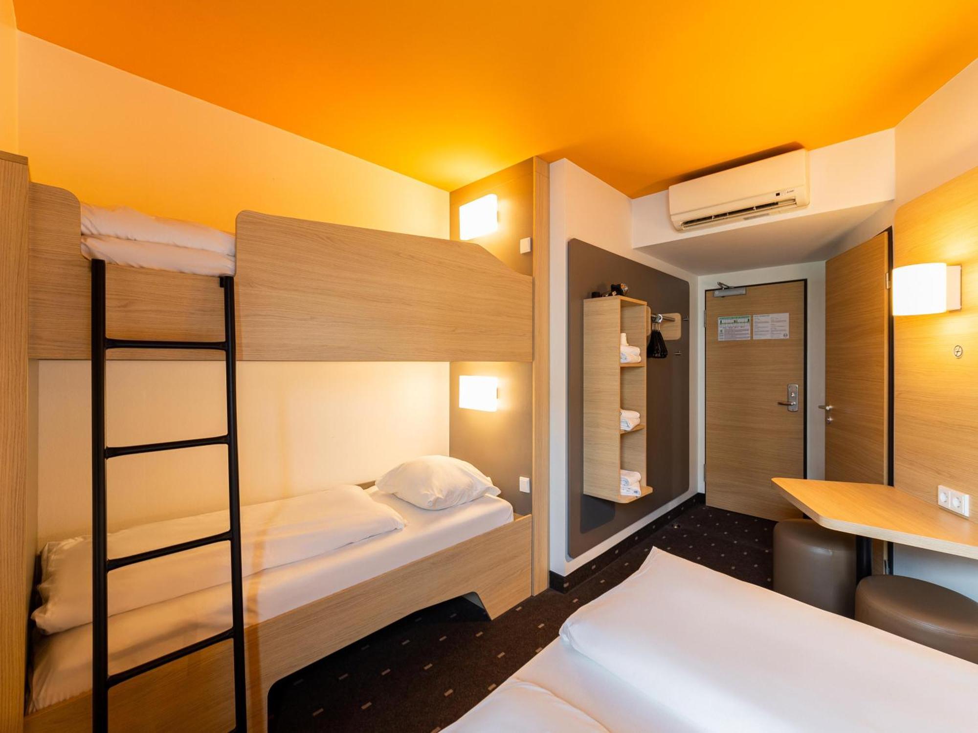 B&B Hotel Essen-City ภายนอก รูปภาพ