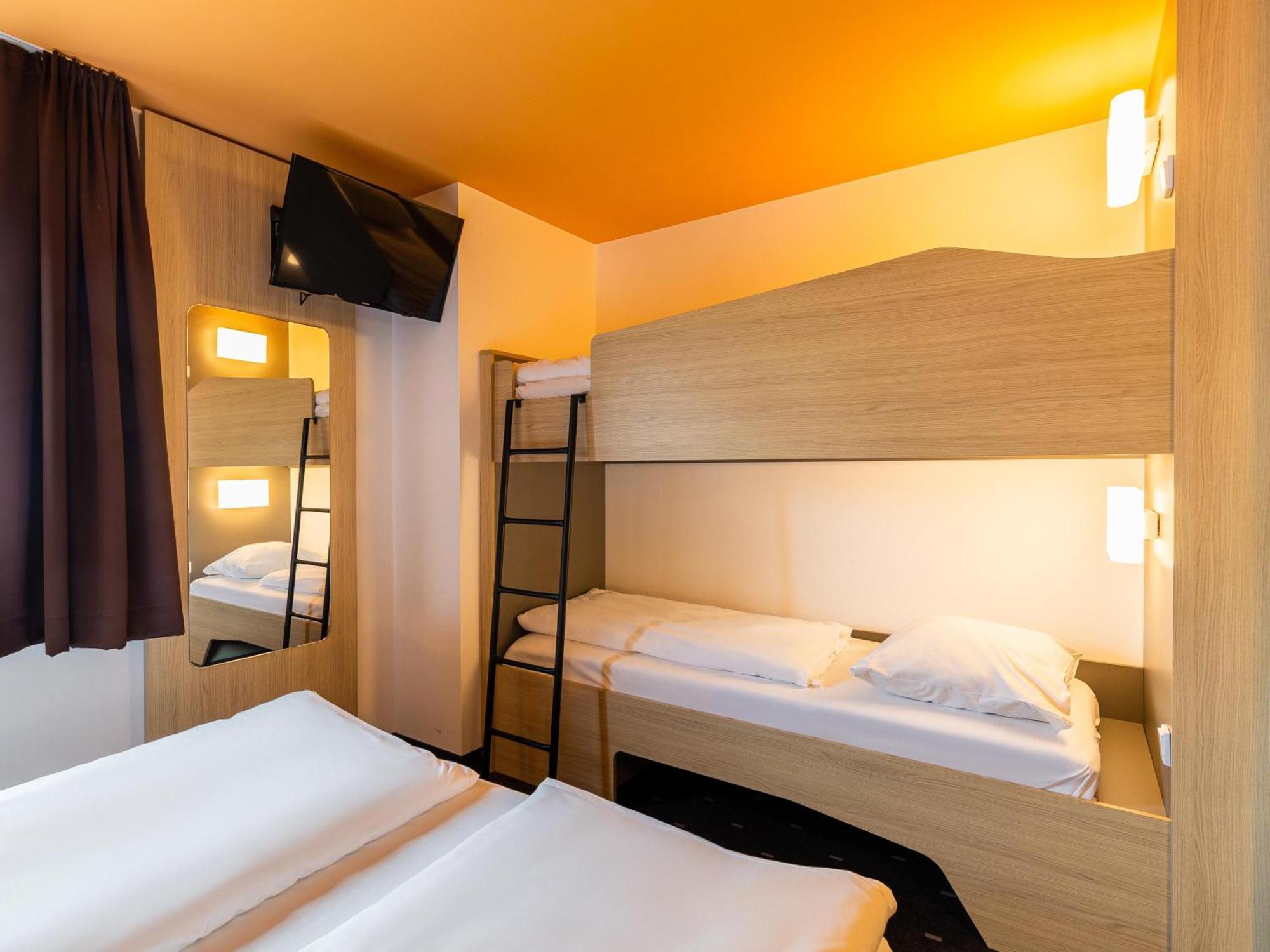 B&B Hotel Essen-City ภายนอก รูปภาพ