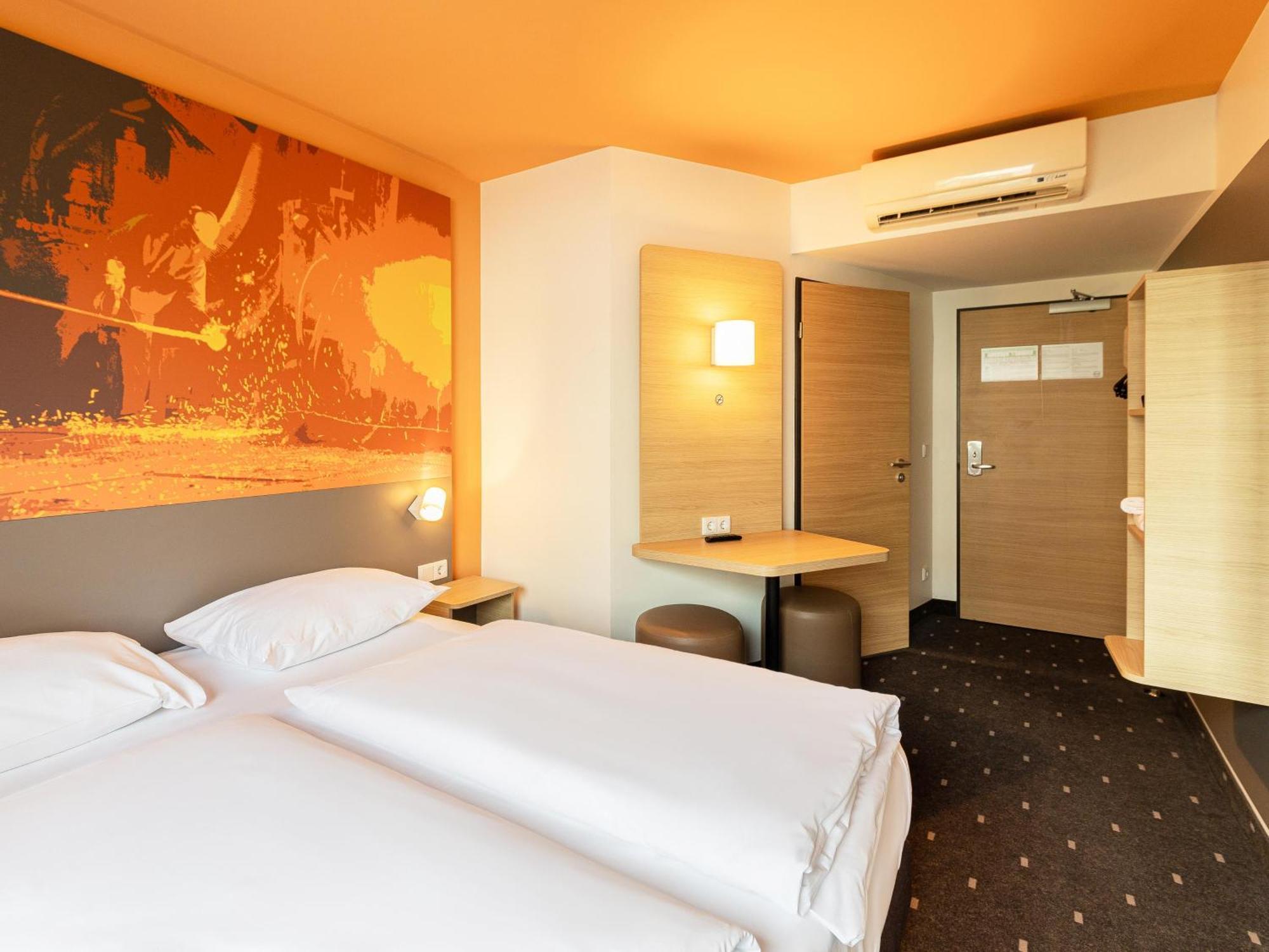 B&B Hotel Essen-City ภายนอก รูปภาพ