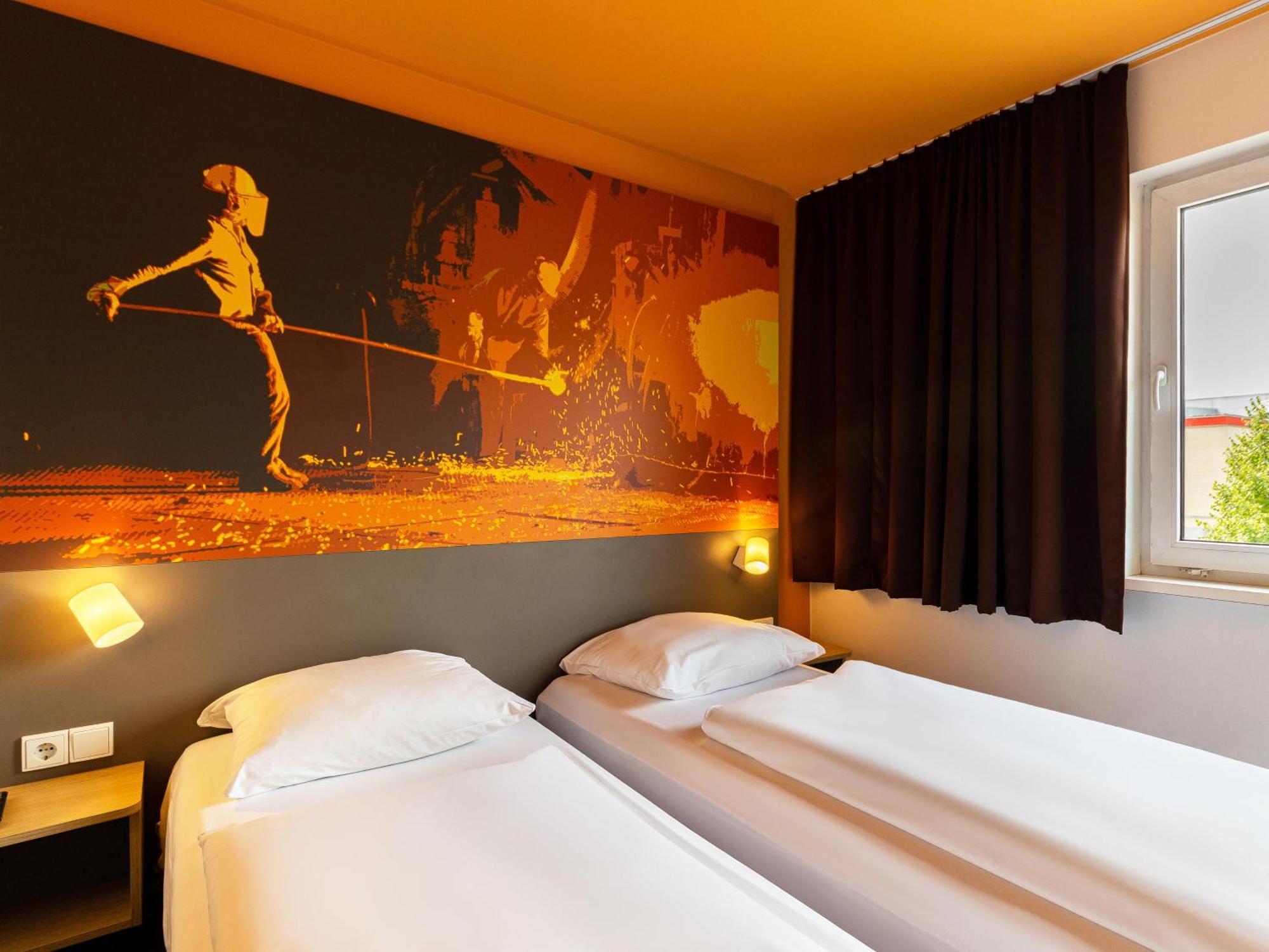 B&B Hotel Essen-City ภายนอก รูปภาพ