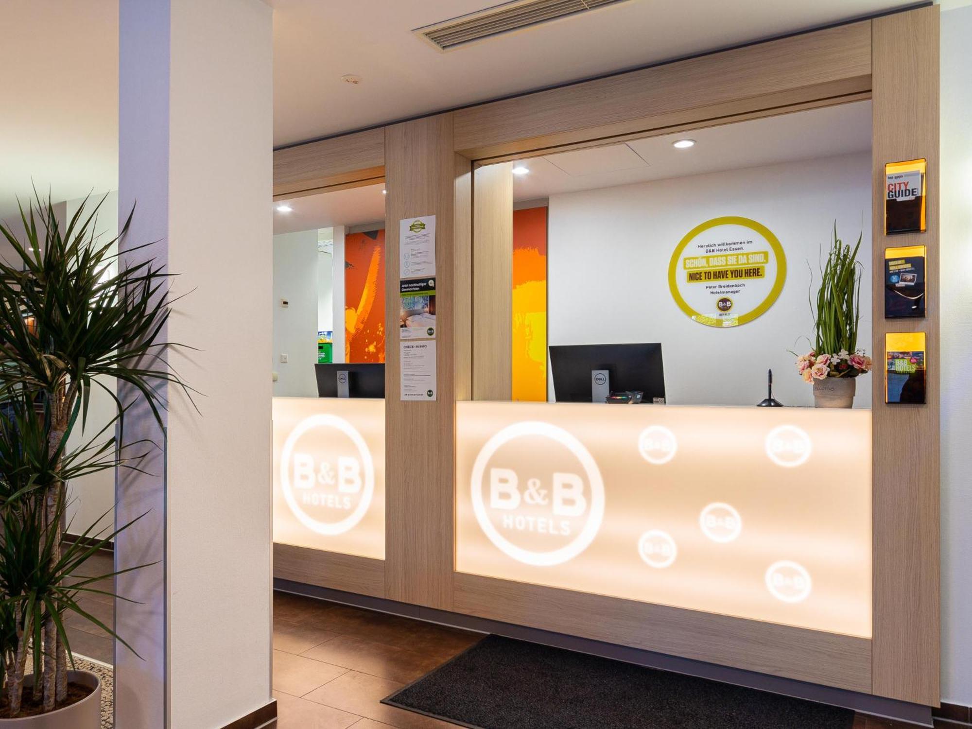 B&B Hotel Essen-City ภายนอก รูปภาพ