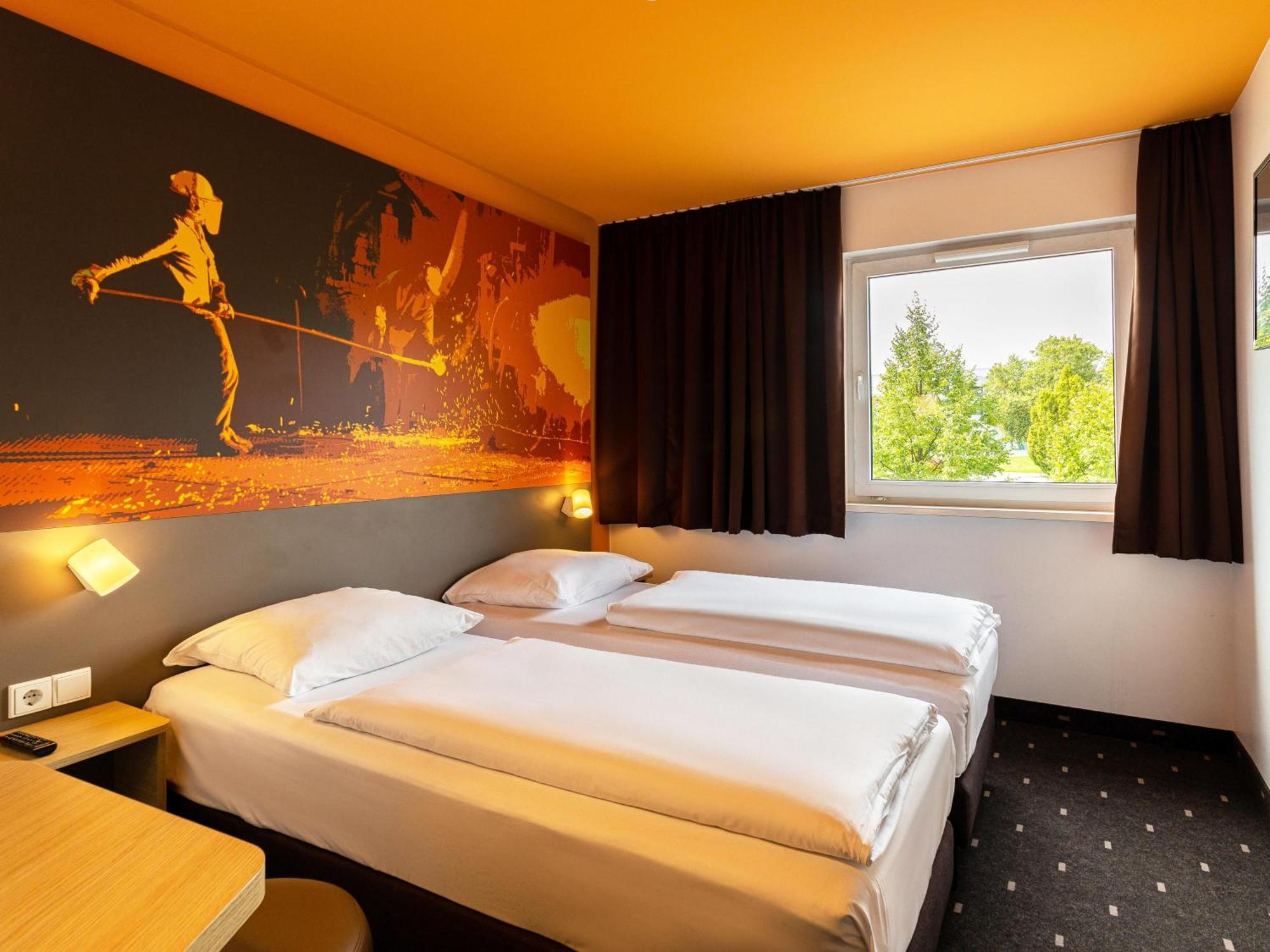 B&B Hotel Essen-City ภายนอก รูปภาพ