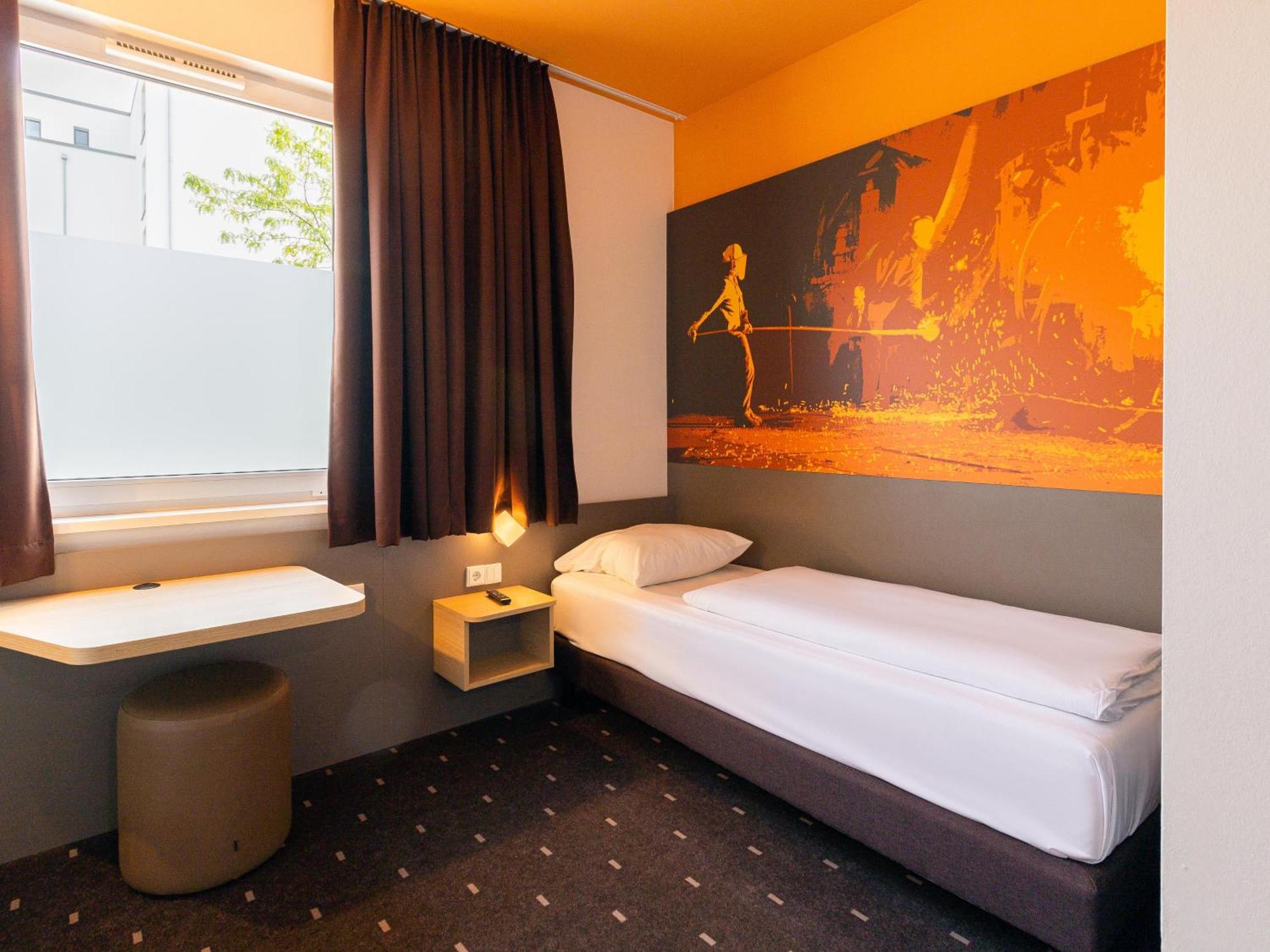 B&B Hotel Essen-City ภายนอก รูปภาพ